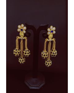 Ethnic Earing Set With Stone Work