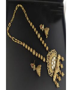 Ethnic Pendant Set With Stone Work