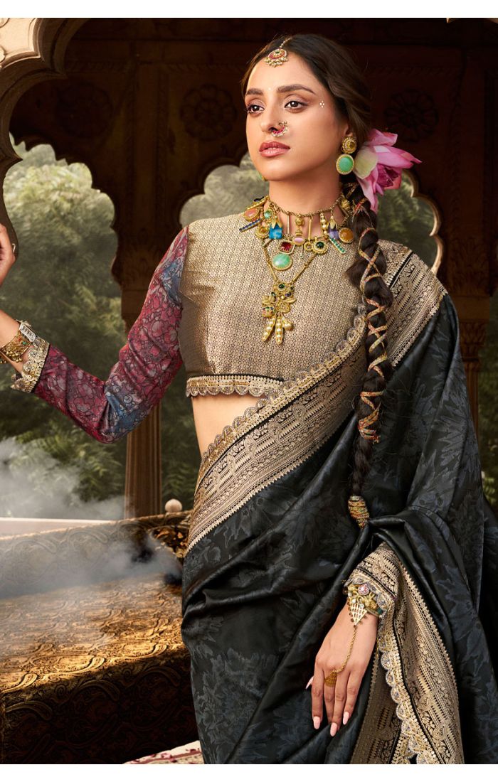 Designer blouse back design with gold detailing – SREV4036