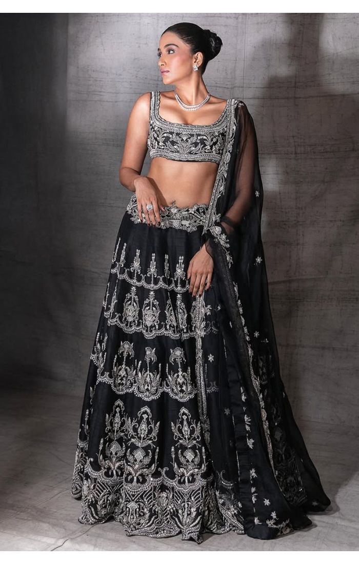 Front view of sleeveless black lehenga choli with heavy silver threadwork – LEHV4062