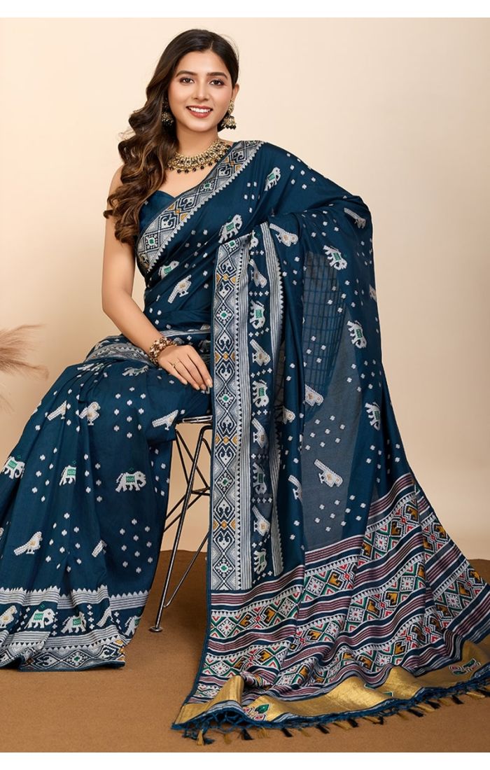 Elegant Blue Soft Silk Saree with Traditional Weaving – Wedding & Festive Wear