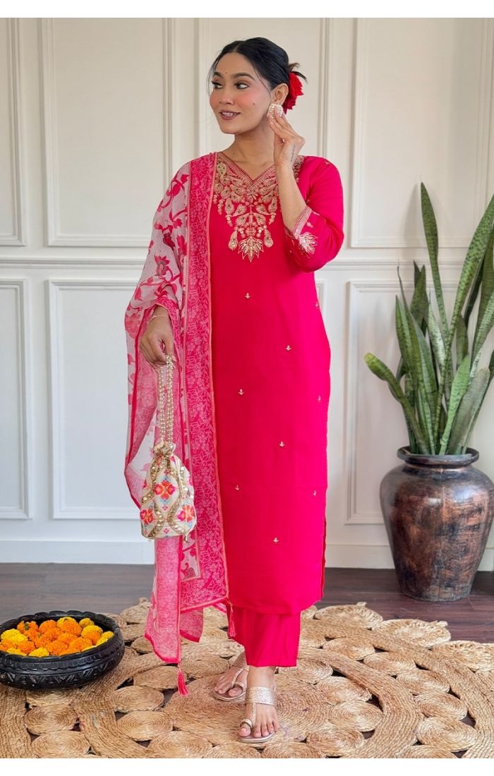 Fuchsia Pink Embroidered Kurti Set with Floral Organza Dupatta – Indian Festive & Wedding Wear