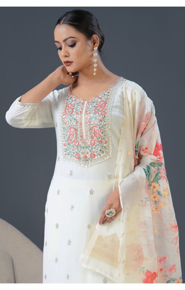 Buy Ivory Cotton Embroidered Kurta Set with Floral Dupatta online - Appelle Fashion | SALV5702