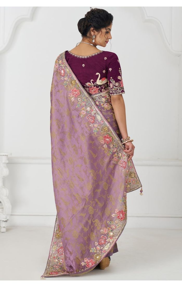 Mauve Silk Saree with Elegant Pallu and Border Detailing