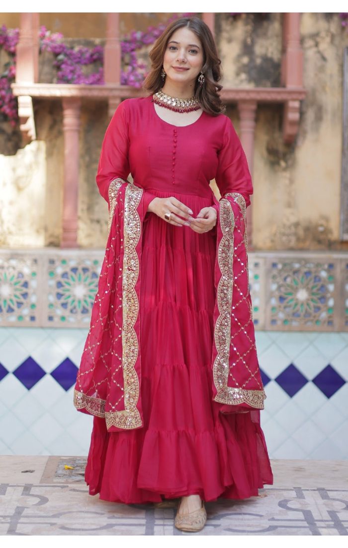 Buy Royal Elegance Red Star Georgette Long Gown with Mirror Work Dupatta online - SALV5695 | Appelle Fashion 