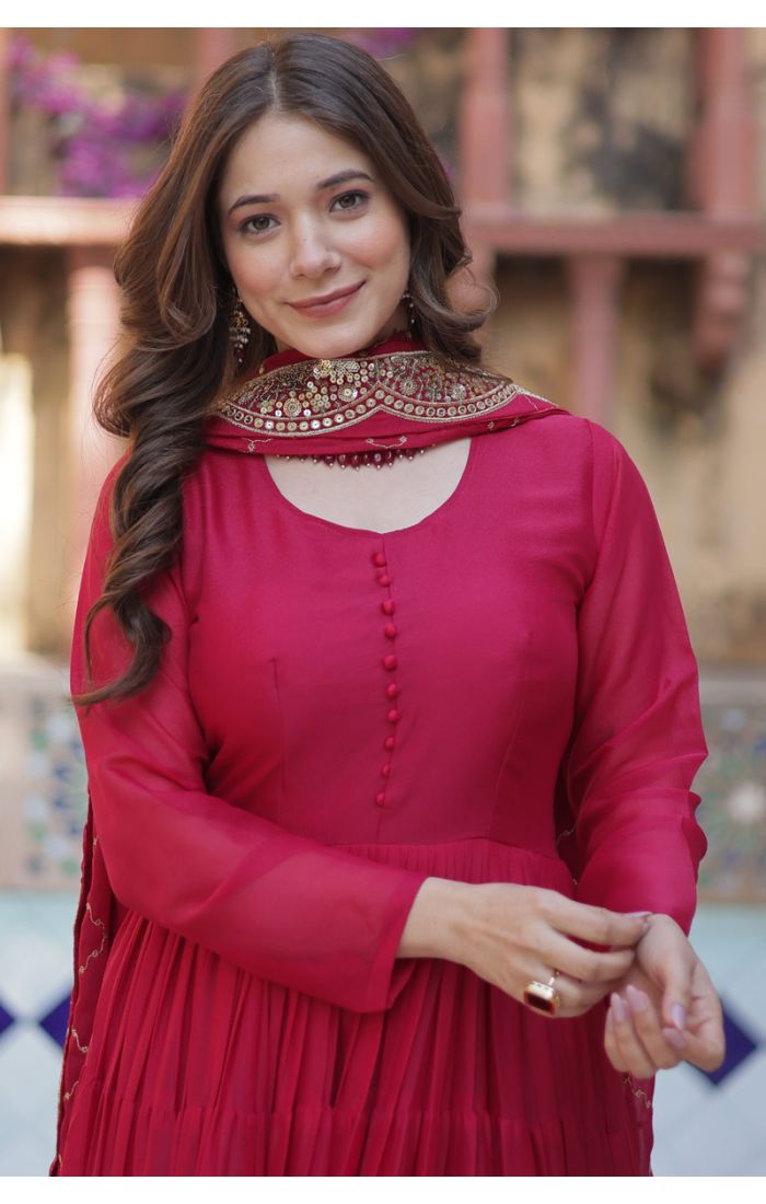 Buy Royal Elegance Red Star Georgette Long Gown with Mirror Work Dupatta online - SALV5695 | Appelle Fashion 