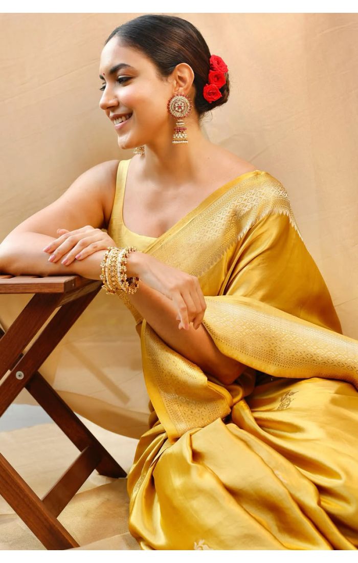 Close-Up of Yellow Zari Woven Silk Saree – Bridal Look