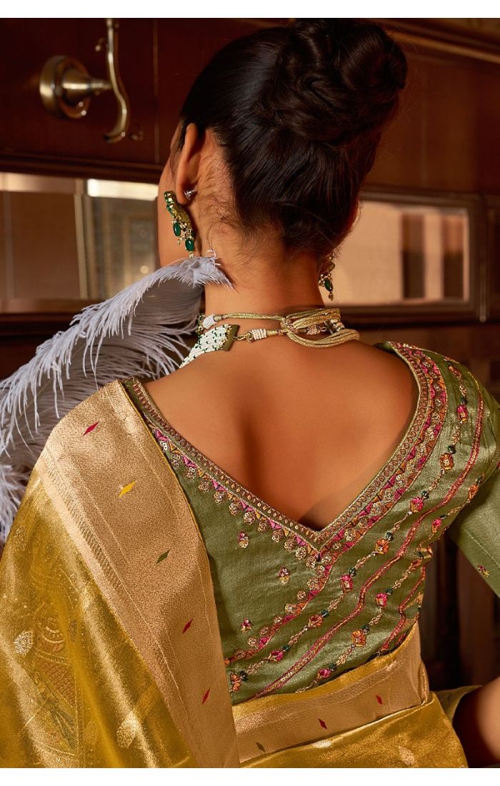Pure silk blouse with elegant weaving print paired with saree