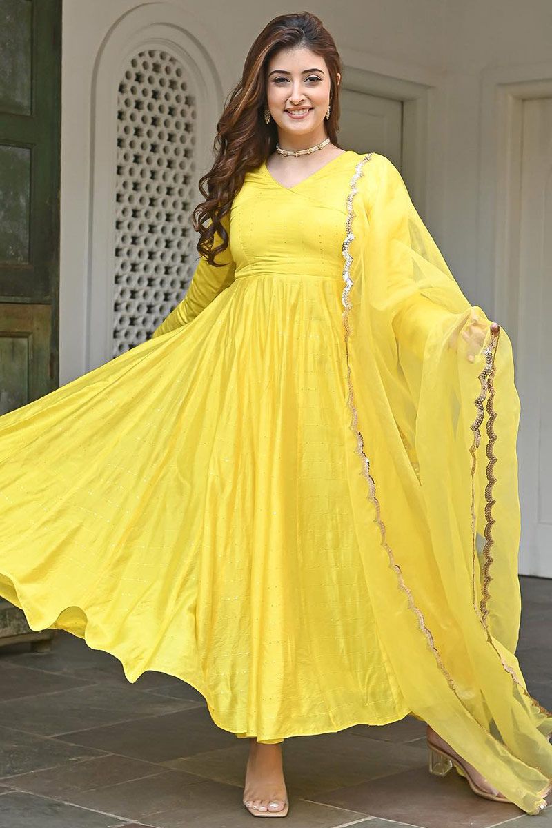 Yellow colour ka frock suit store