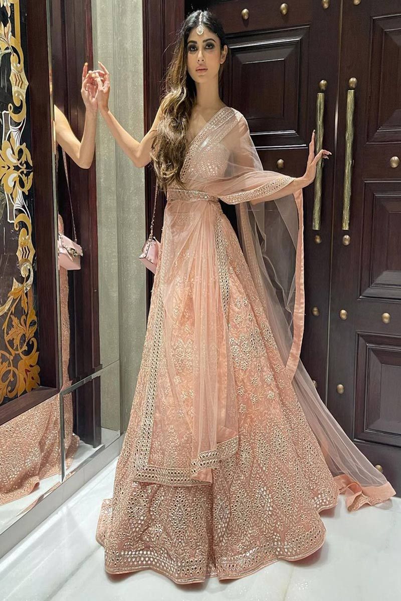 Mouni roy mangalsutra online deals